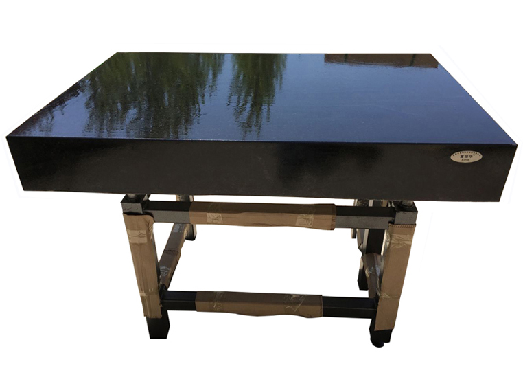 [大理石平臺(tái)保養(yǎng)]大理石平臺(tái)上有臟東西怎么辦？