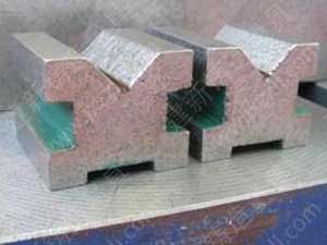 花崗巖大理石V型架為什么要成對(duì)使用 花崗巖大理石V型架為什么要成對(duì)使用